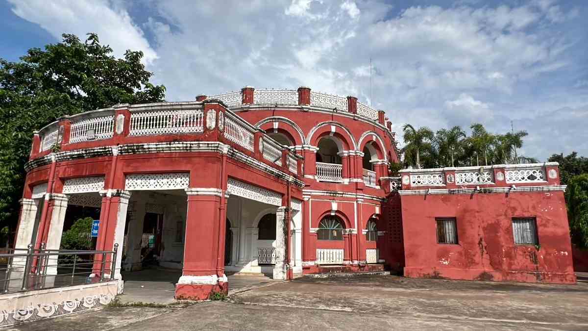 एशिया के पहले कला-संगीत विश्वविद्यालय में एडमिशन की होड़, दे... - CG Sandesh
