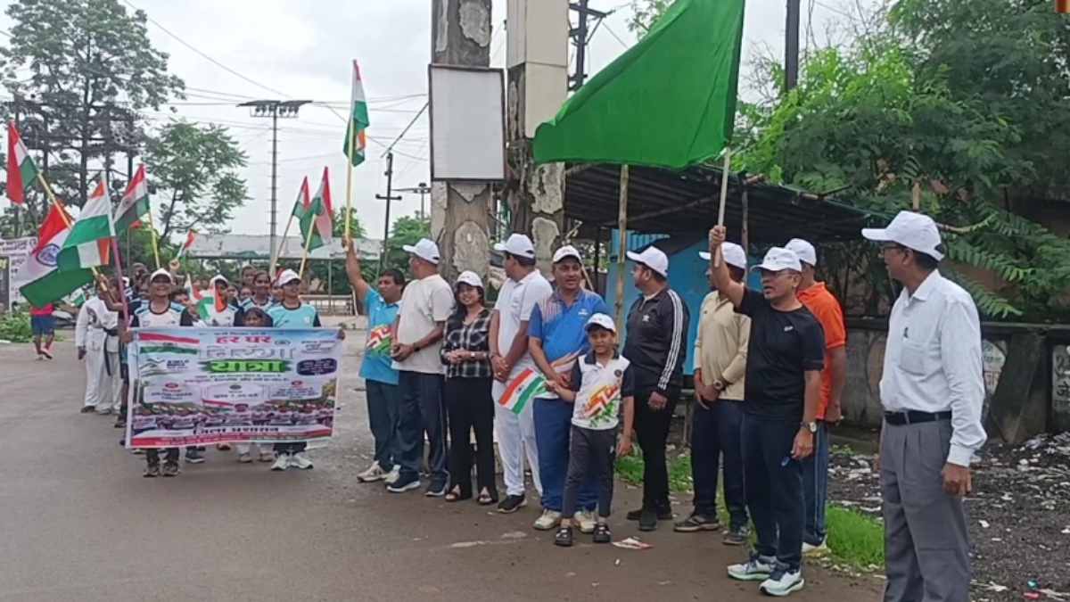 हर घर तिरंगा अभियान के तहत जांजगीर में निकली भव्य तिरंगा यात... - CG Sandesh
