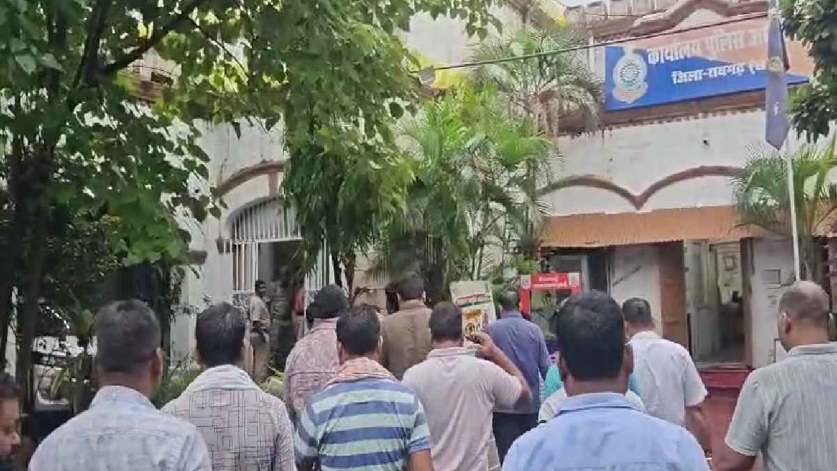 कम भाड़े के विरोध में ट्रेलर मालिकों का ज्ञापन, कलेक्टर से उ... - CG Sandesh