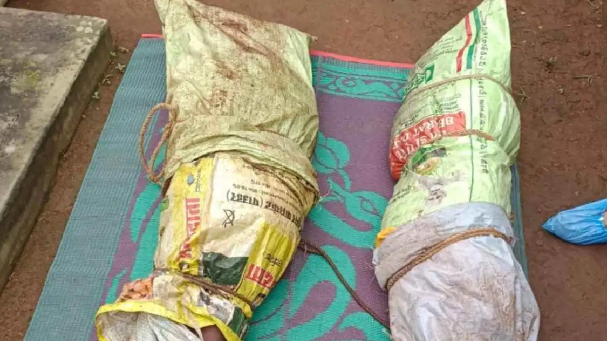 बोरे में मिले पति-पत्नी के शव, अपने ही माता-पिता की कुल्हाड़... - CG Sandesh