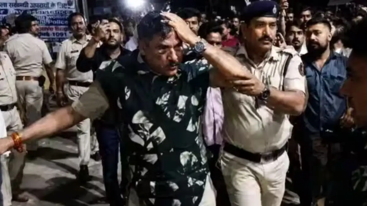 CG : सोशल मीडिया विवाद के बाद धारा 163 लागू, 25 लोगों पर FIR... - CG Sandesh