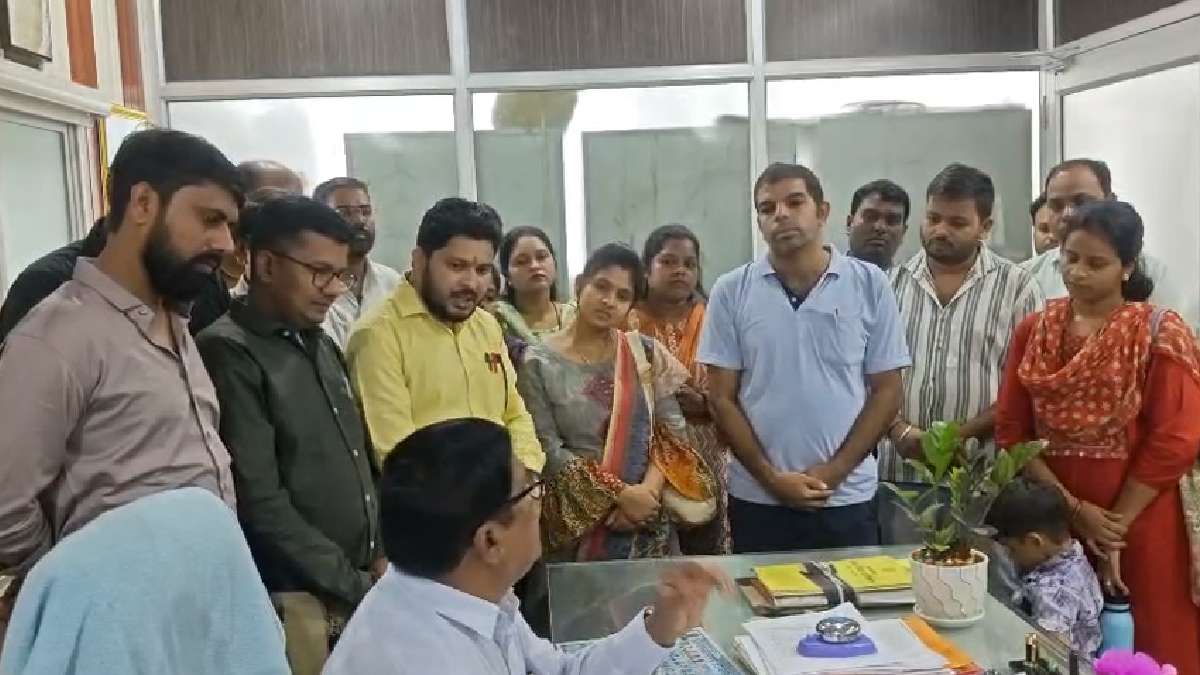 मानदेय, सेवा सुरक्षा और लंबित भुगतान की मांग, व्यावसायिक प्र... - CG Sandesh