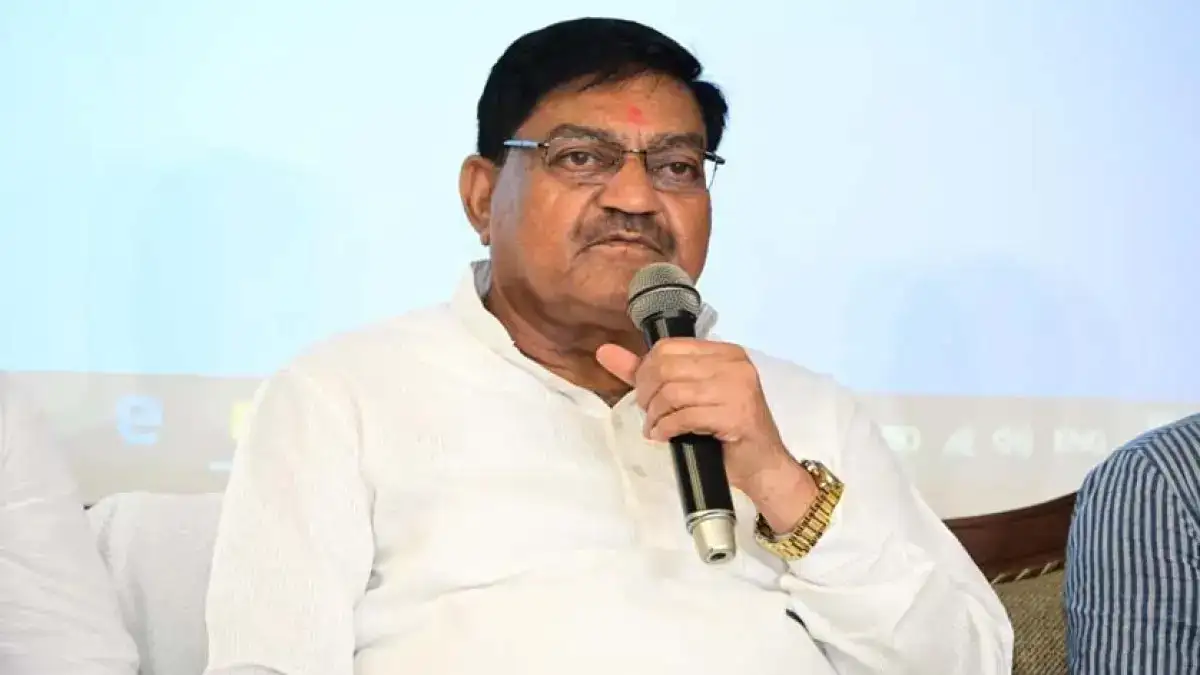महासमुंद : स्वतंत्रता दिवस के मुख्य अतिथि खाद्य मंत्री दयालद... - CG Sandesh
