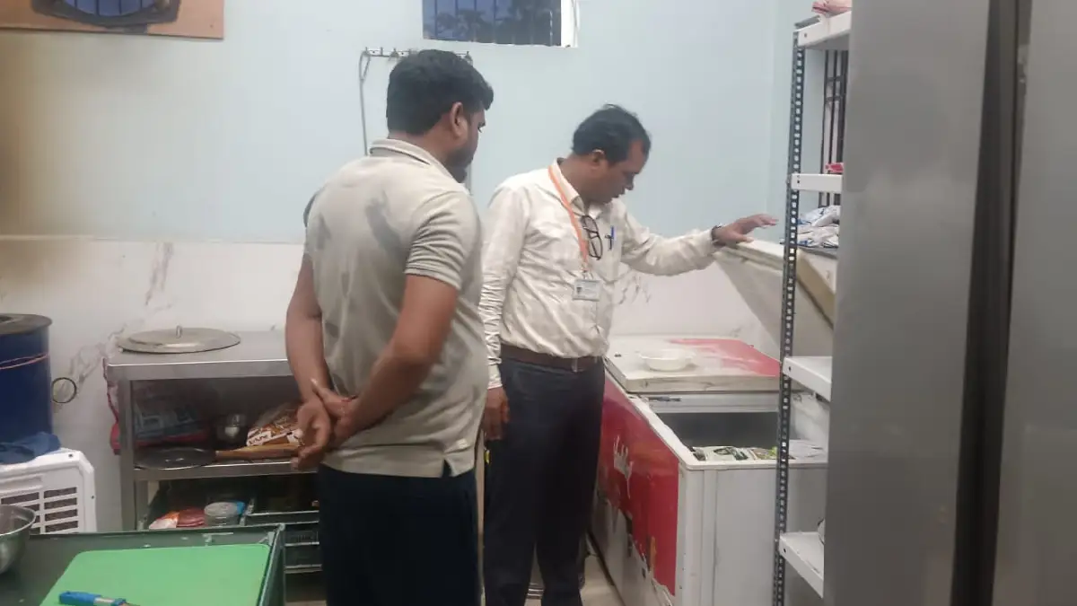 महासमुंद : खाद्य एवं औषधि प्रशासन द्वारा सतत प्रवर्तन कार्रव... - CG Sandesh