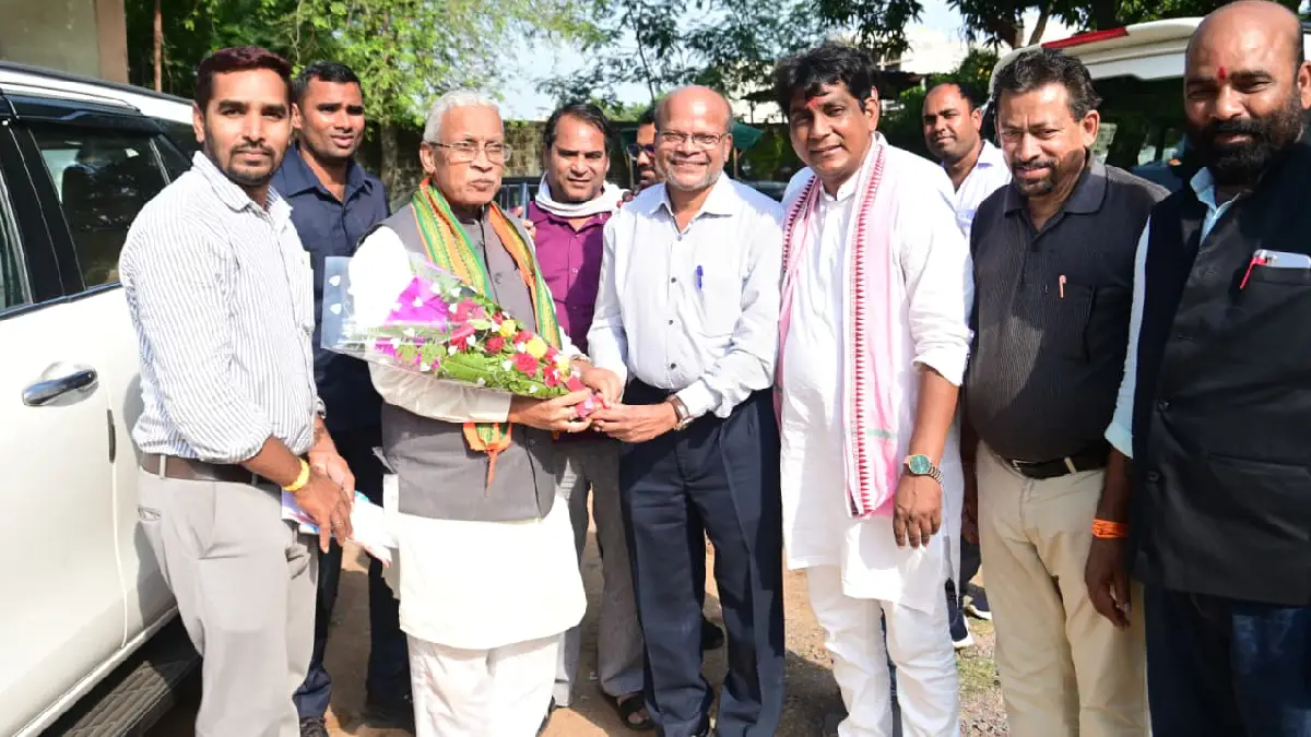 महासमुंद : छत्तीसगढ़ भवन एवं अन्य सन्निर्माण कर्मकार कल्याण ... - CG Sandesh