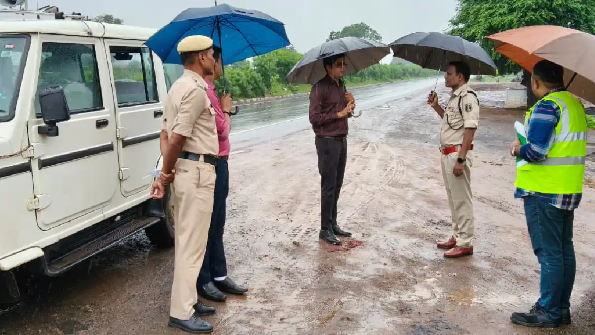 महासमुंद : जिले में 03 नवीन ब्लैक स्पॉट का संयुक्त टीम ने कि... - CG Sandesh
