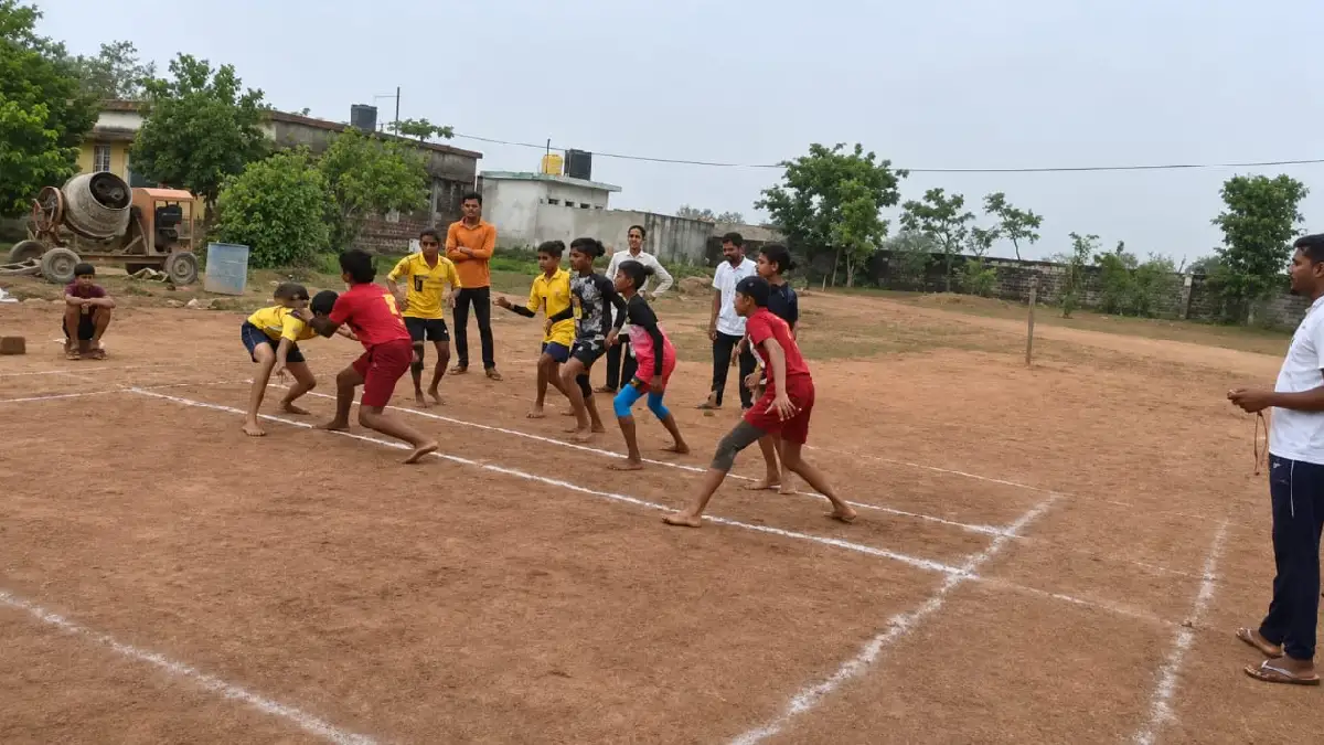 महासमुंद  : कबड्डी में भूकेल की बेटियों का परचम, जिला स्तर पर बनीं चैंपियन