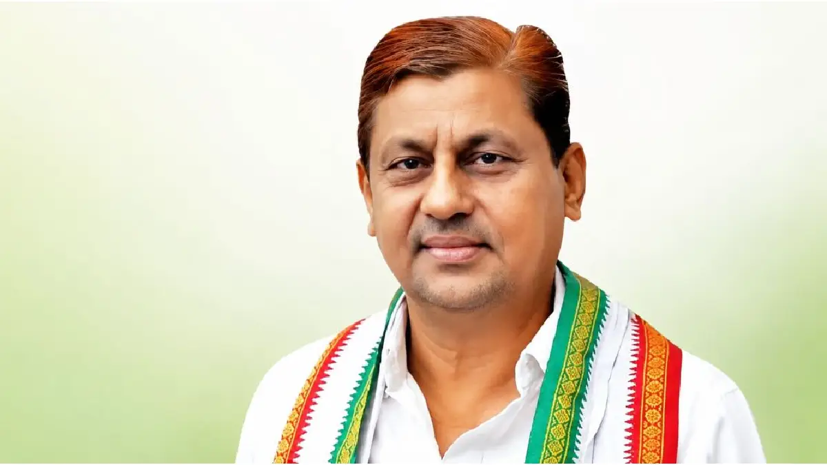 पूर्व मंत्री अकबर की मुख्य सचिव से मांग : विधायकों और सांसदो... - CG Sandesh