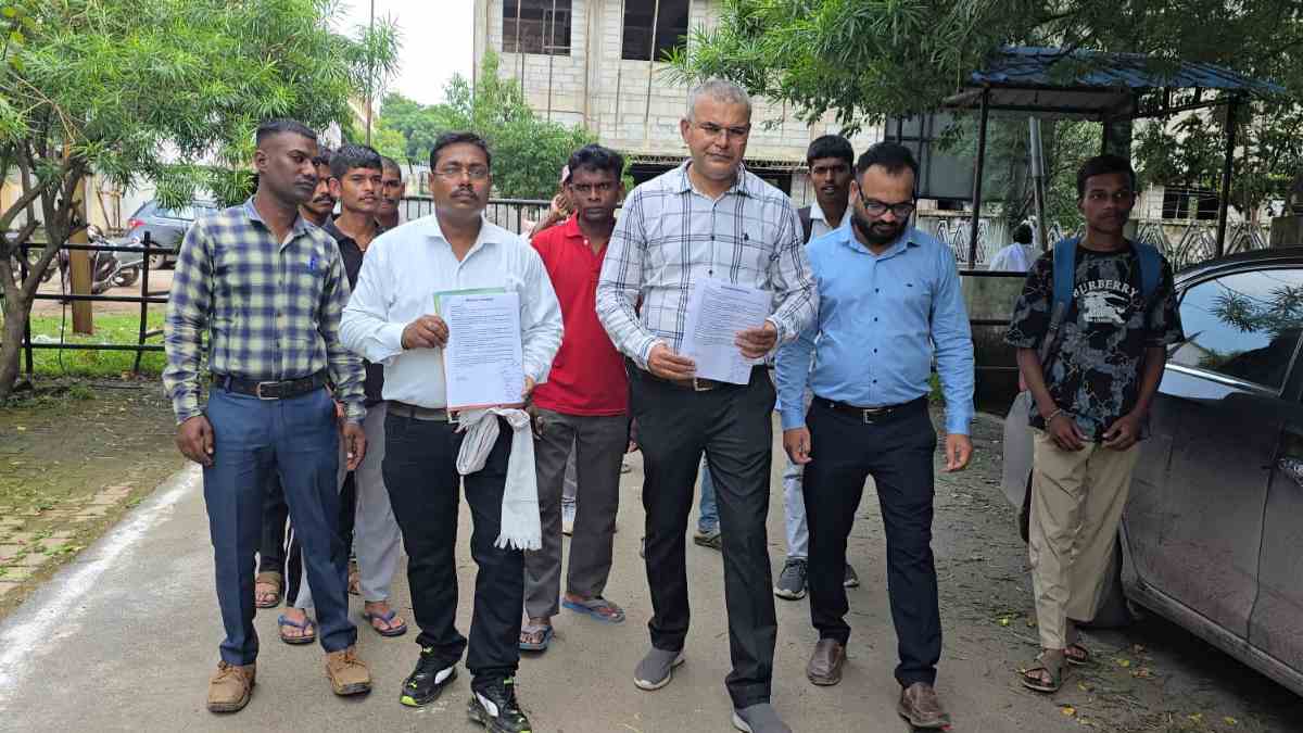 राजनांदगांव में बंद हो रही एनसीसी यूनिट, कैडेट्स ने कलेक्टर ... - CG Sandesh