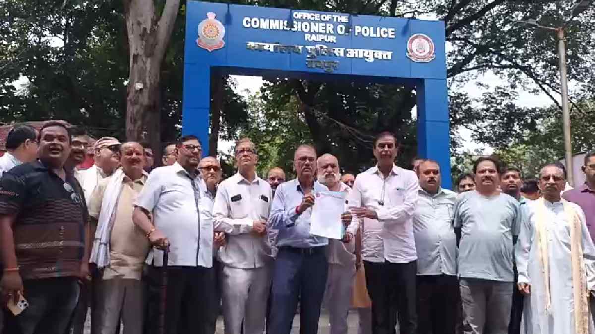 मंदिर पहुंचे सरयूपारीण ब्राह्मण सभा के सदस्य पर जानलेवा हमले... - CG Sandesh